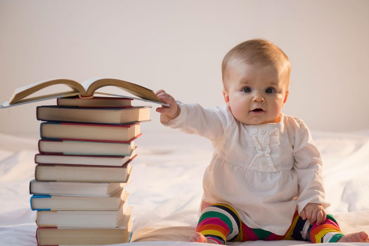 Bilingual speakers experience time differently from people who only ...