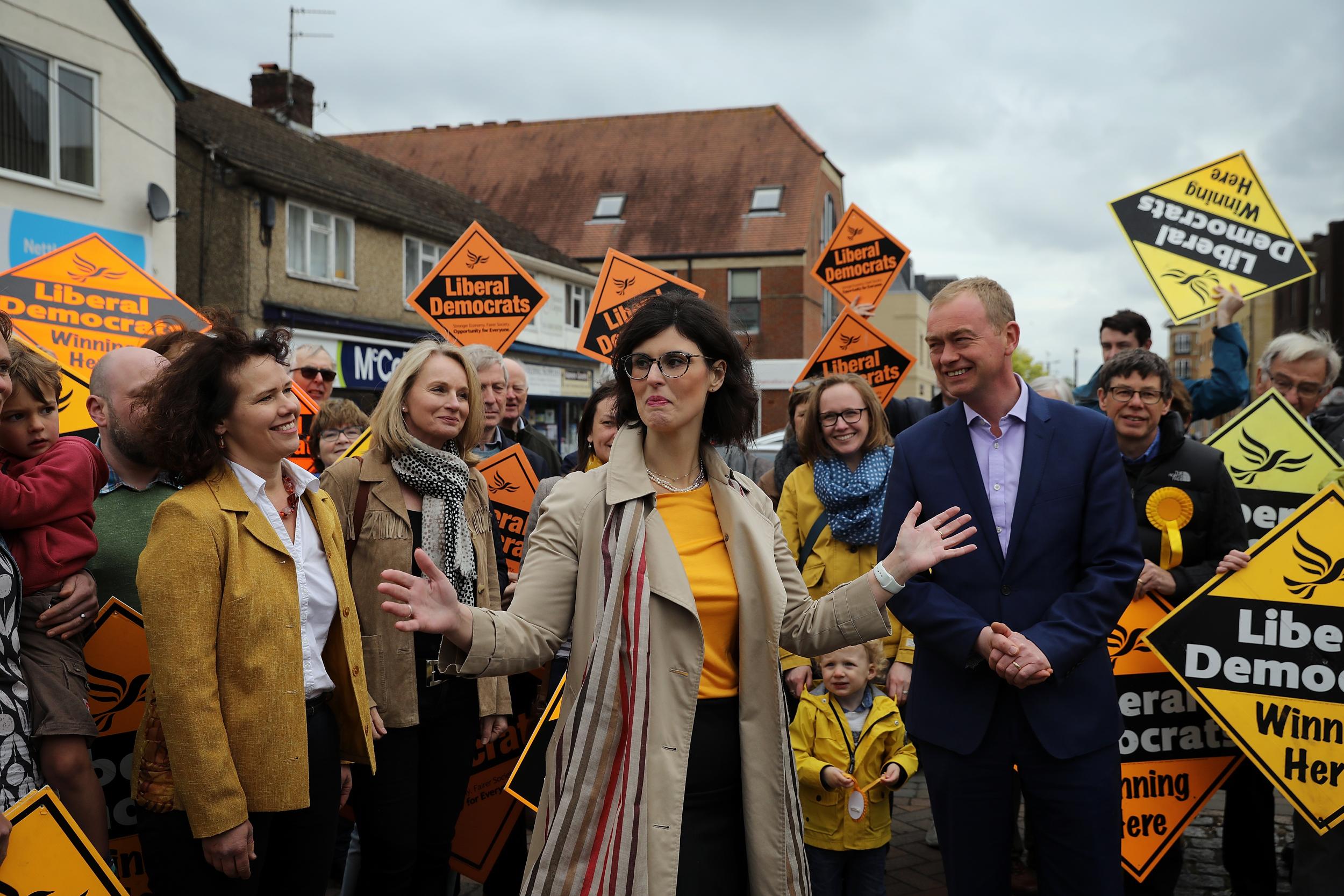 Lib Dem leader Tim Farron campaigns in Oxford West and Abingdon, where the Greens will not stand a candidate