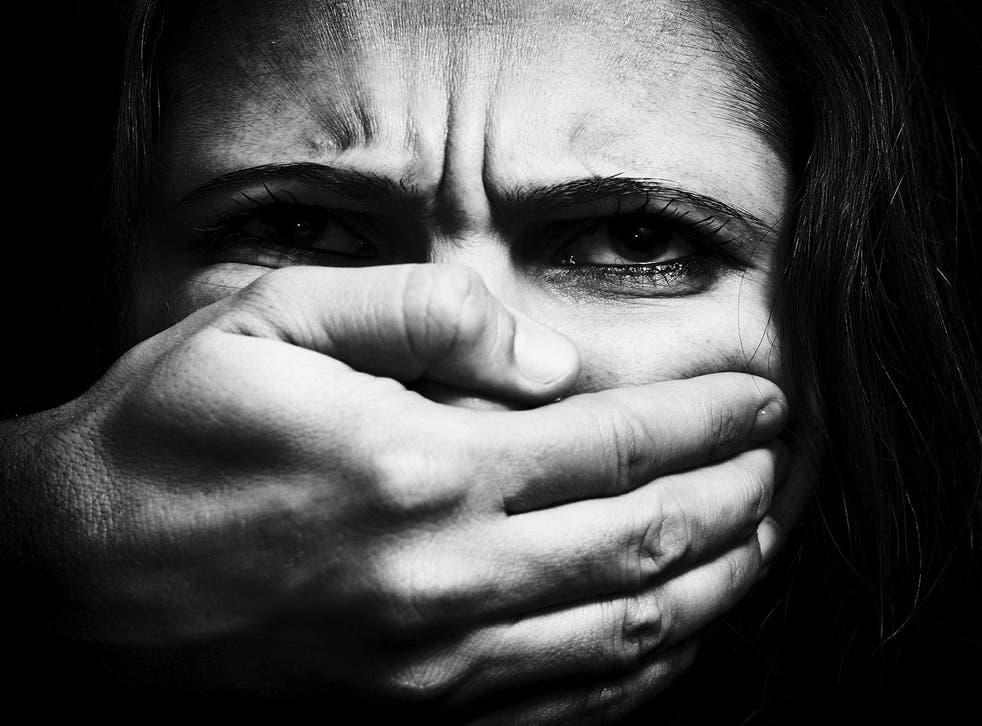 5 Signs Of An Abusive Relationship Most People Will Dismiss Indy100 Indy100
