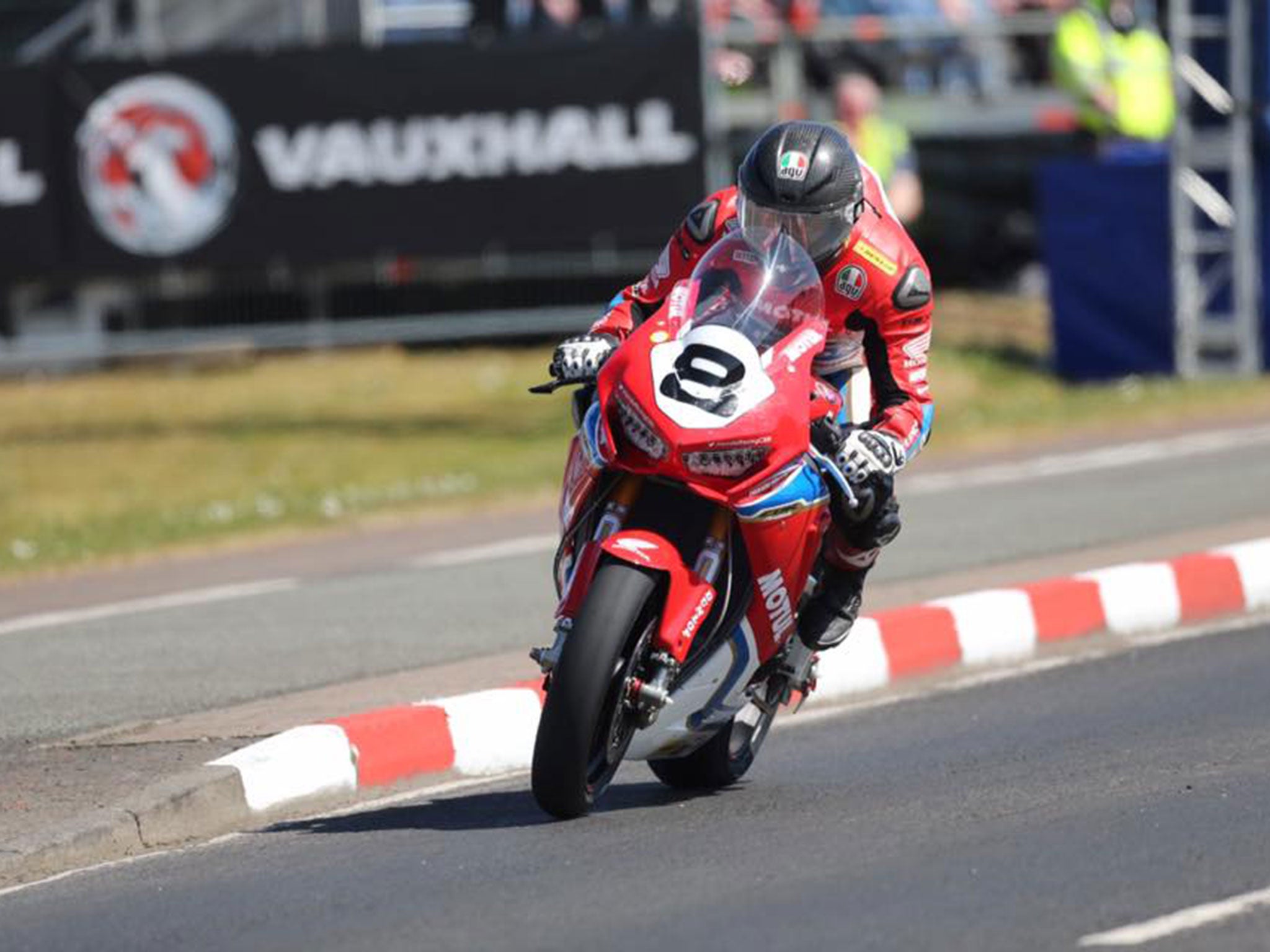 Guy Martin struggled for pace on his return to the North West 200