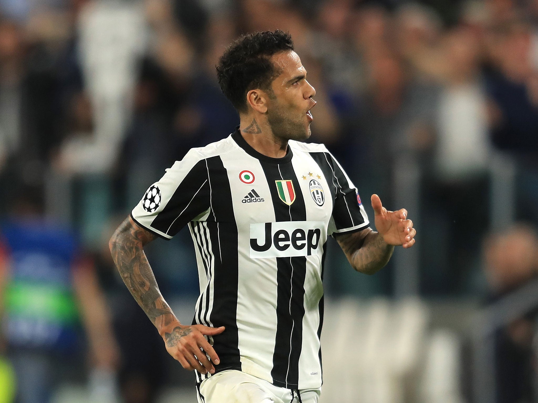 Dani Alves scored Juventus' second