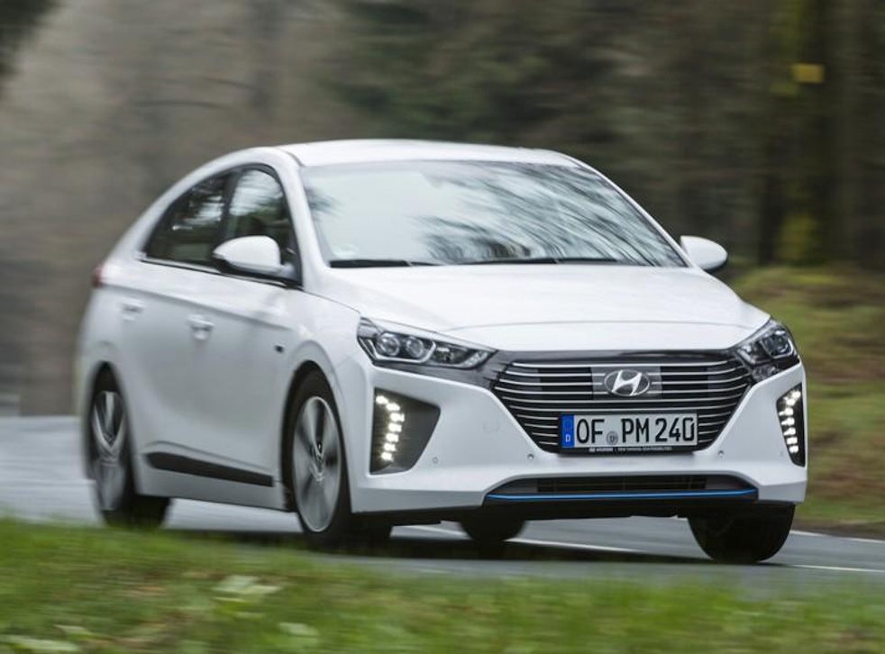 Review Hyundai Ioniq Plug In The Independent The Independent