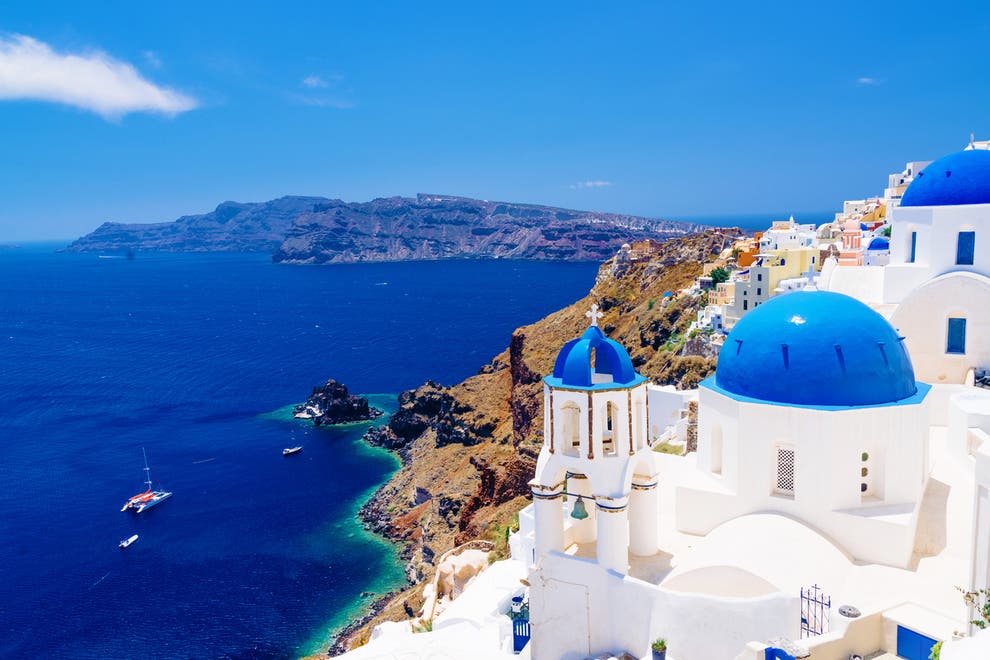 Taste Escape Where to eat and drink in Santorini, Greece The