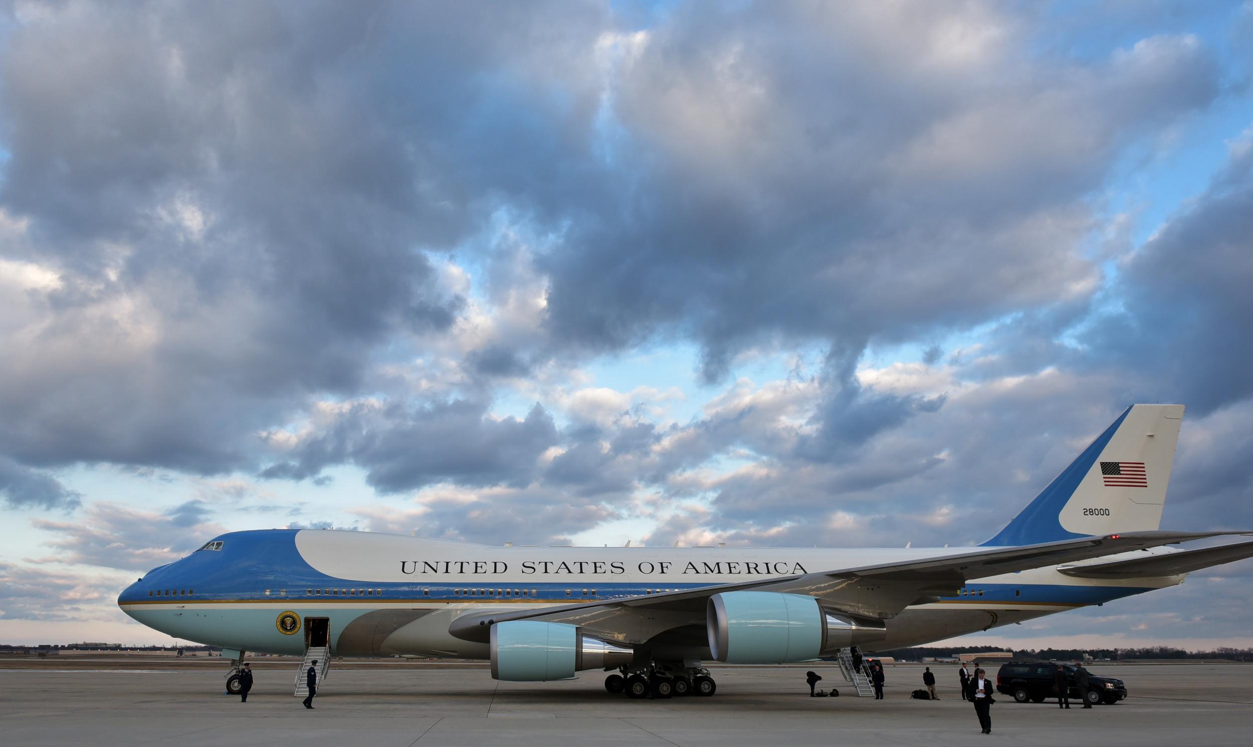 Plans are being drawn up for a bigger Air Force One