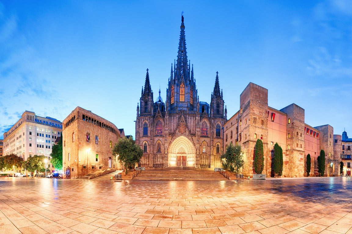 barcelona-cathedral.jpg