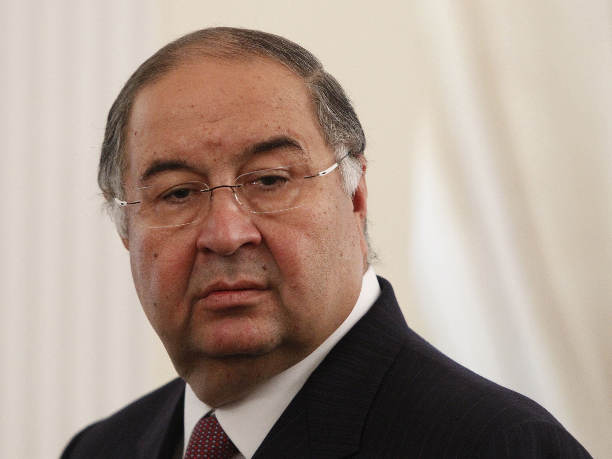 Alisher Usmanov has made a £1bn offer to take control of Arsenal