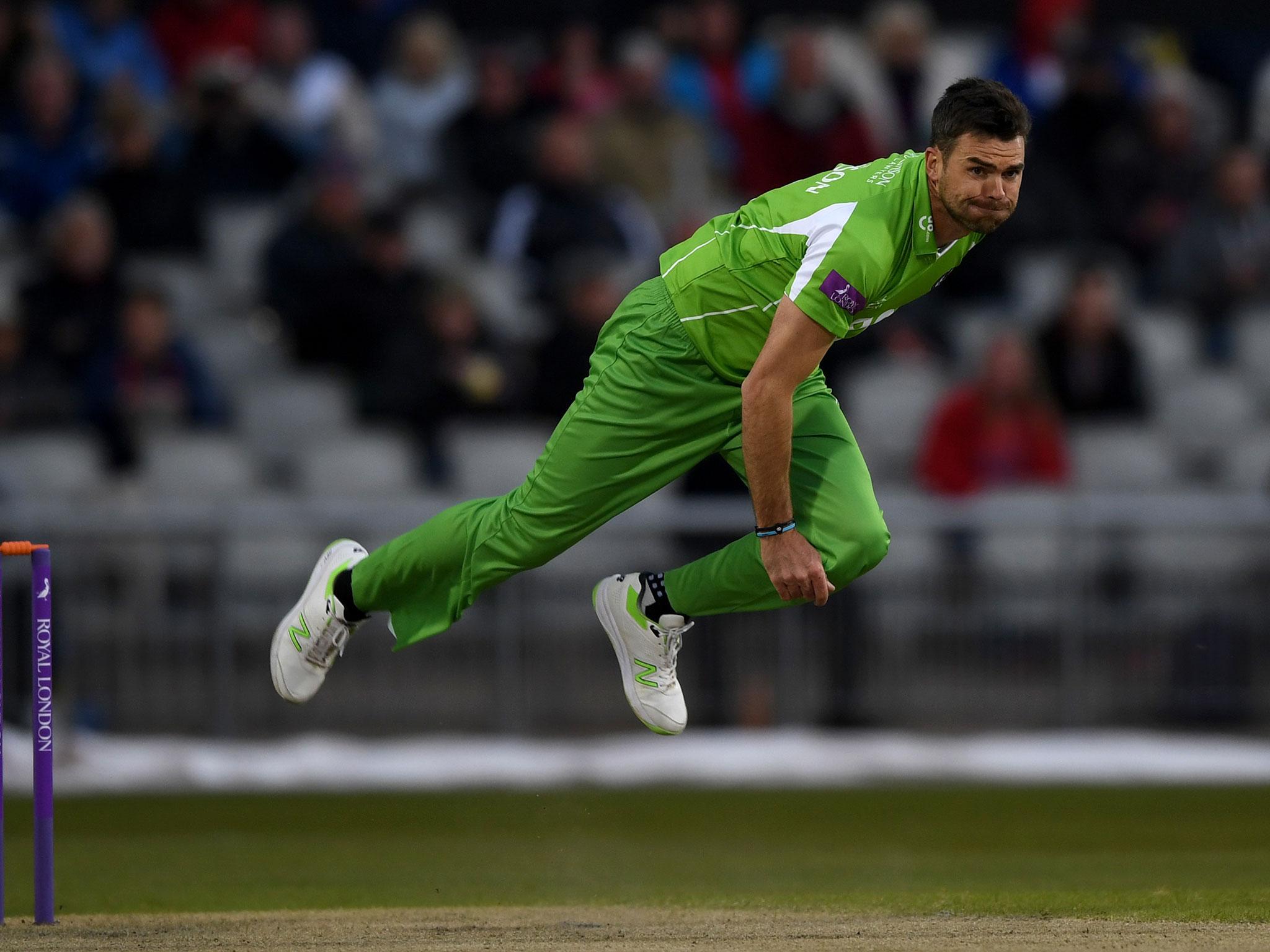 
James Anderson was forced off with injury 