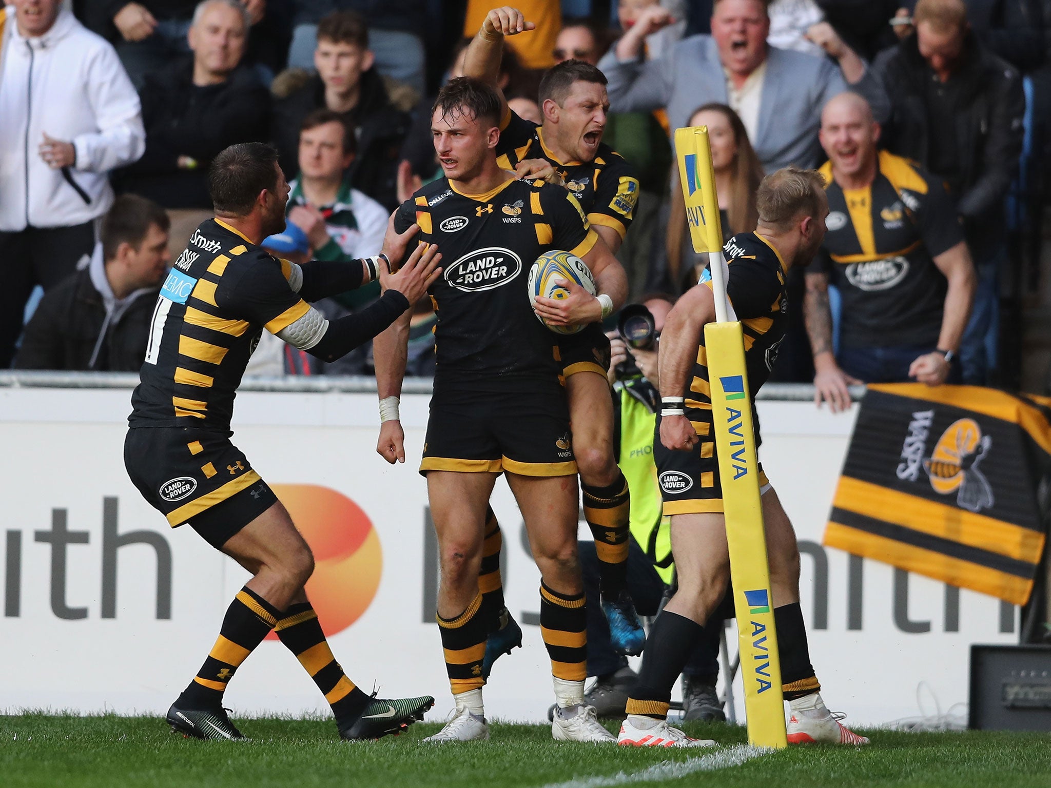 Wasps will face Exeter Chiefs in the Premiership final after defeating Leicester Tigers