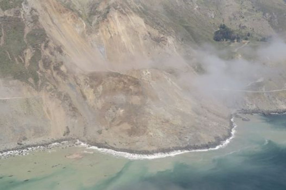 Pacific Coast Highway: Landslide destroys iconic stretch of road in Big Sur  | The Independent | The Independent