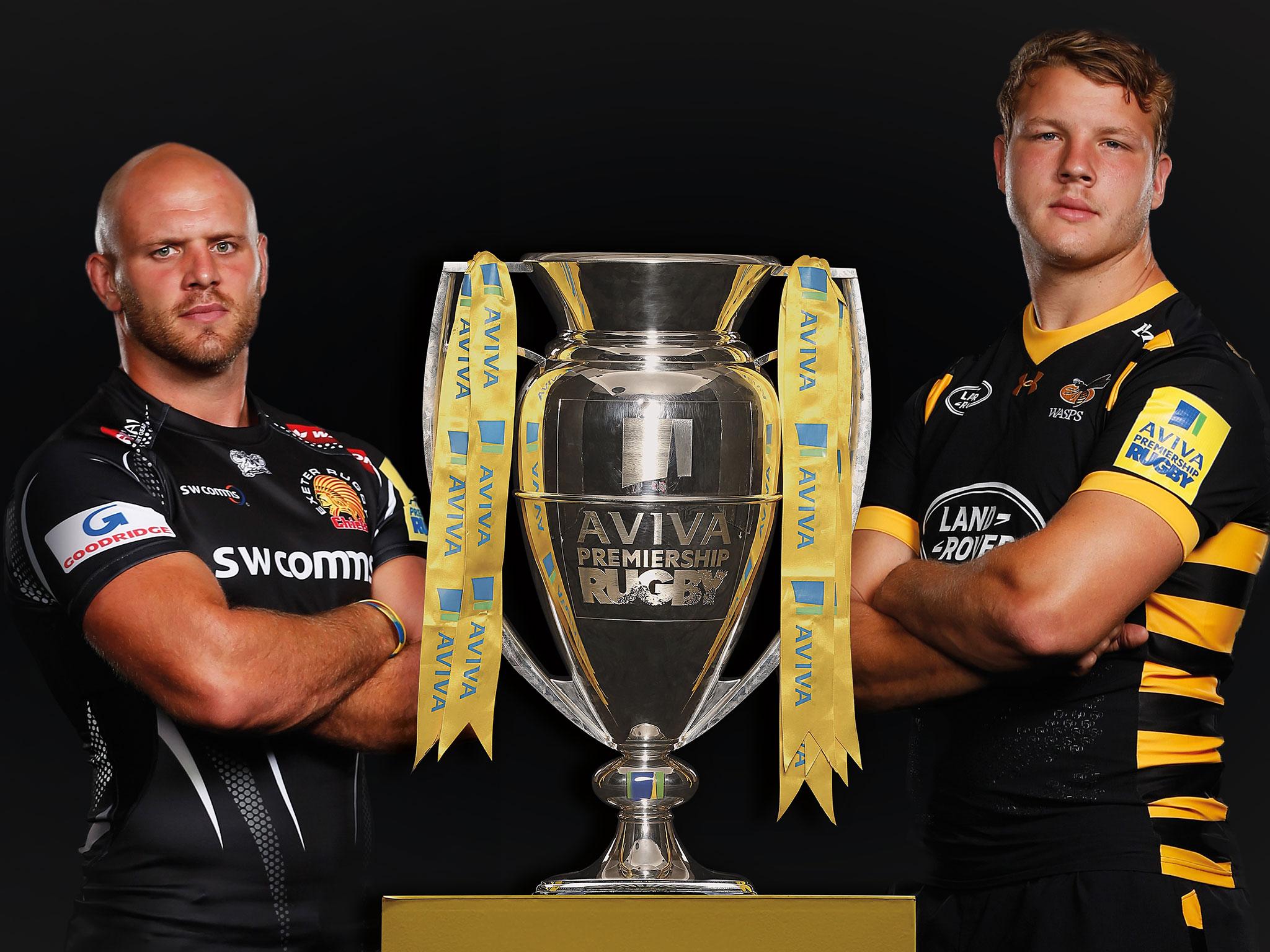 Jack Yeandle and Joe Launchbury pose alongside the Premiership trophy