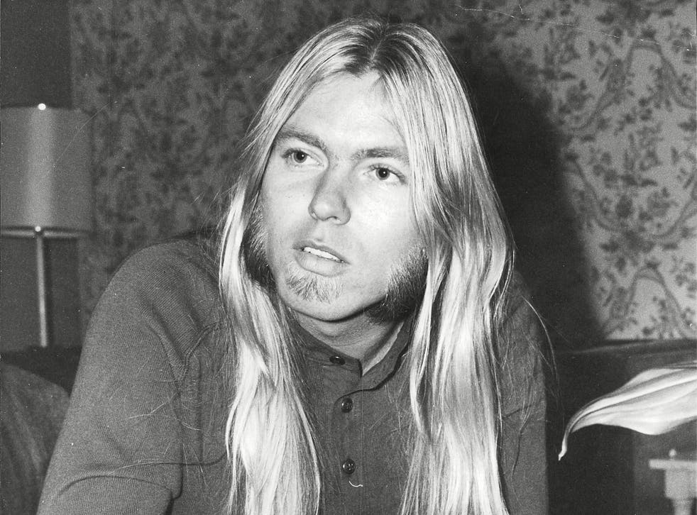 Gregg Allman in 1977: he led his band to great success with their fusion of blues, jazz, and country music