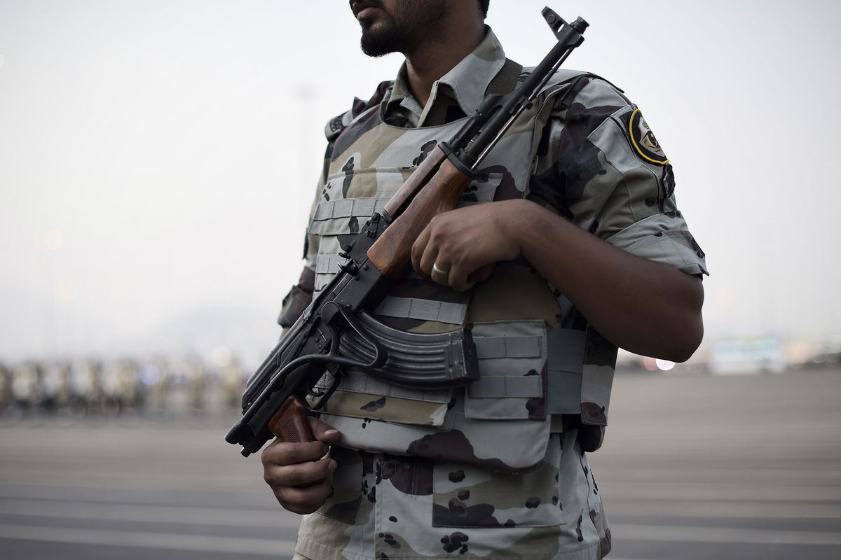 Saudi religious police return to streets of Riyadh | The Independent ...
