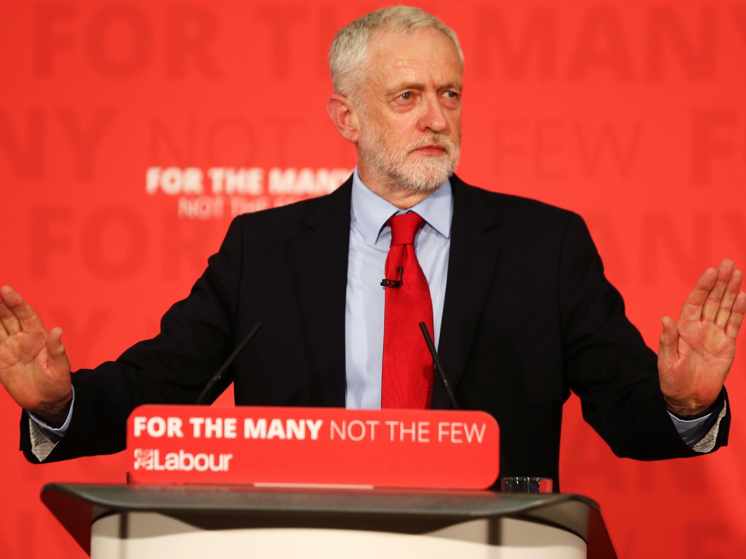The Labour leader condemned the PM for failing to join other European leaders in defending the Paris Agreement