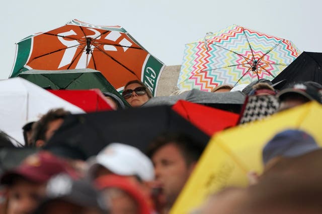 The rain just about held off on the sixth day of the French Open