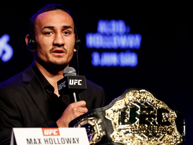 <p>Holloway is the former UFC Featherweight Champion</p>