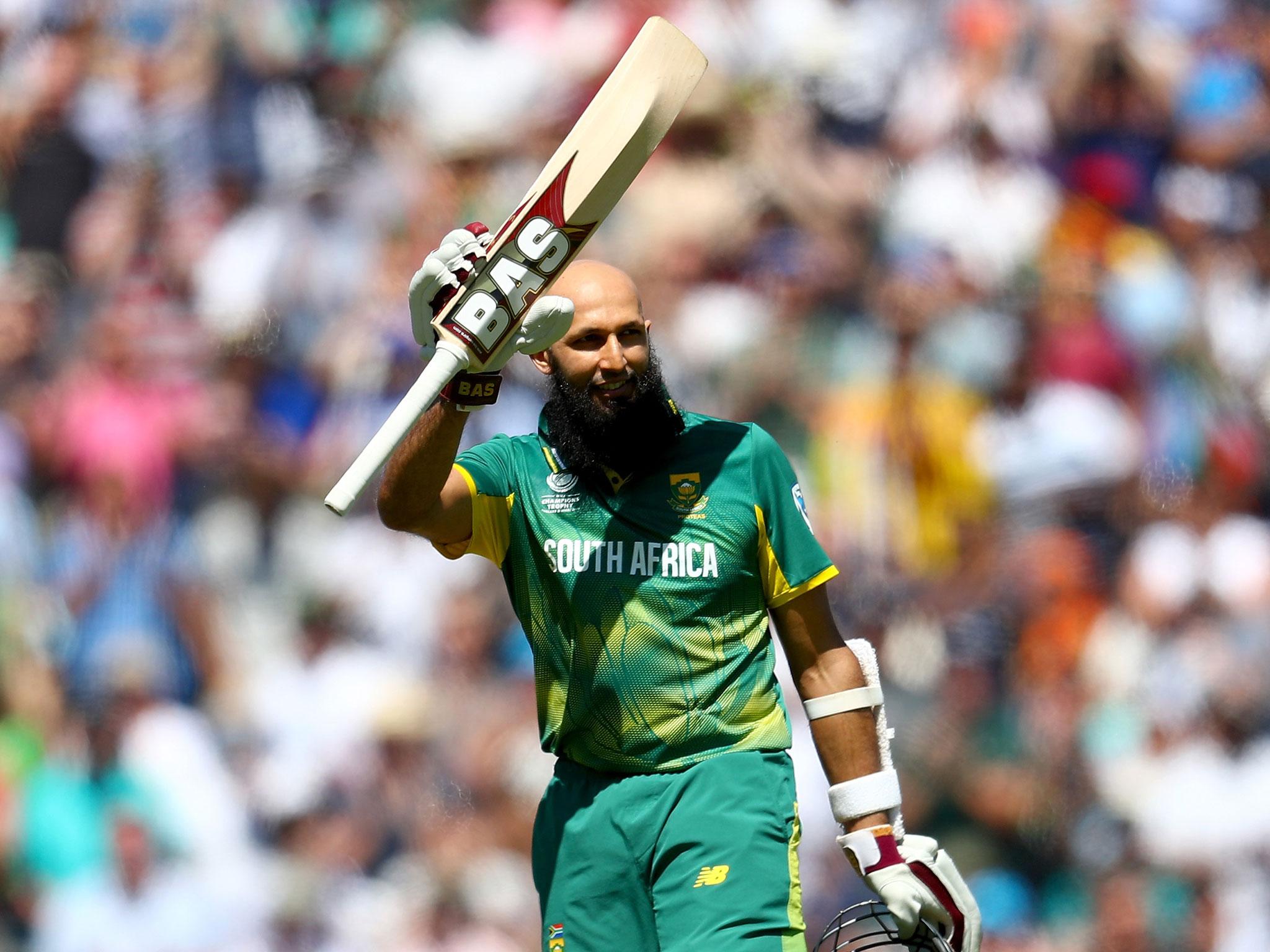 Amla moved to three figures yet again