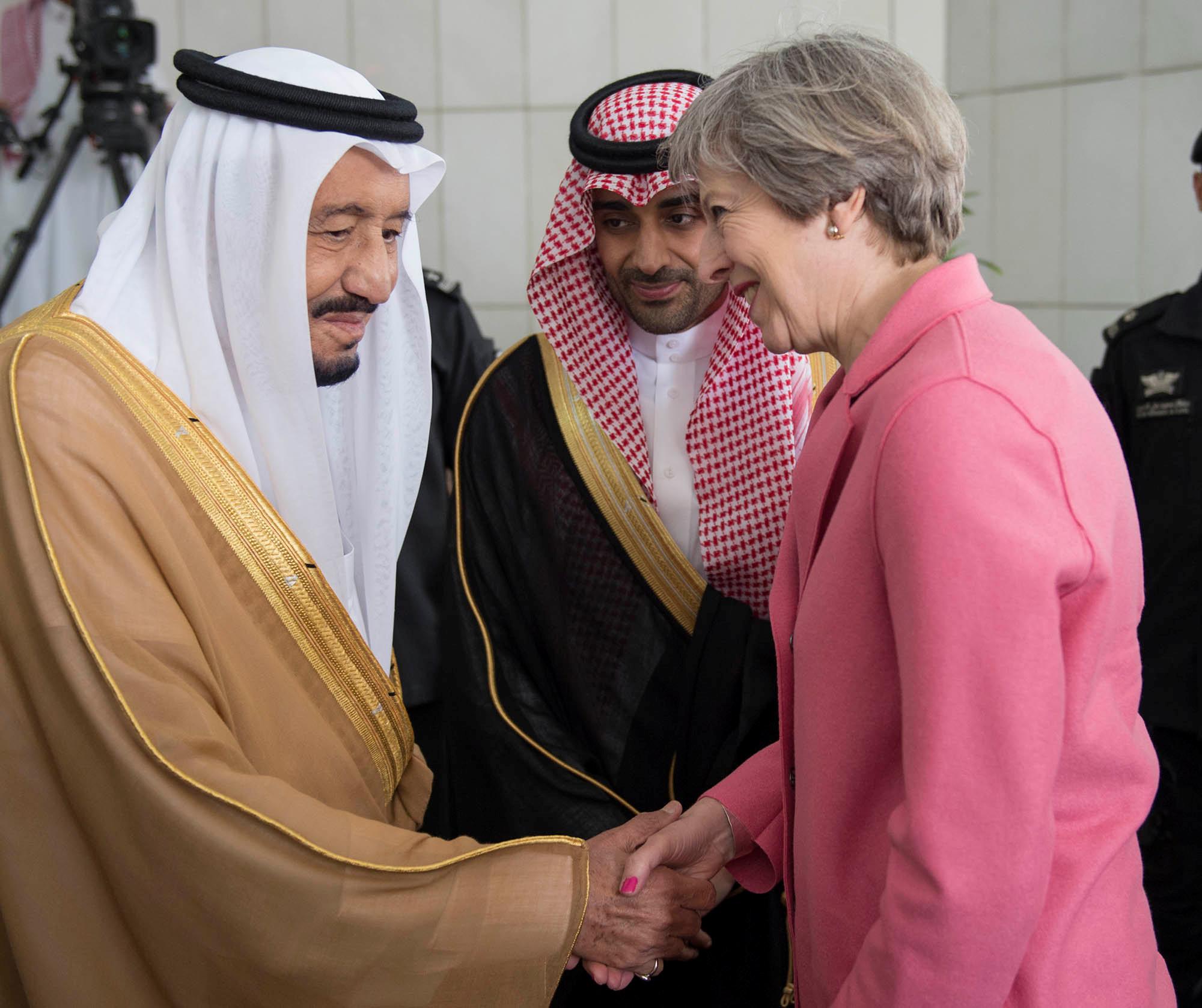 Theresa May meets King Salman bin Abdulaziz Al Saud during her visit to Riyadh in April