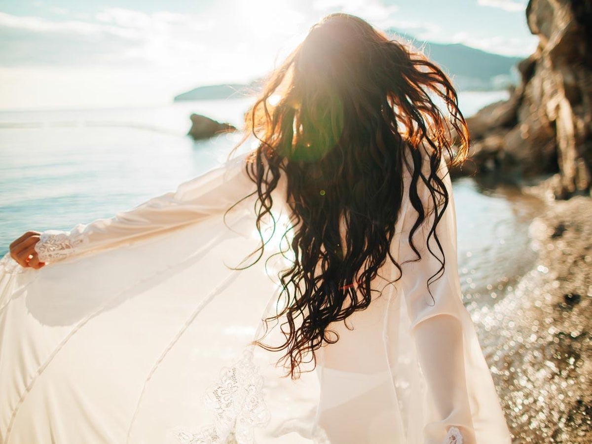How to create perfect beach waves this summer | The Independent | The  Independent