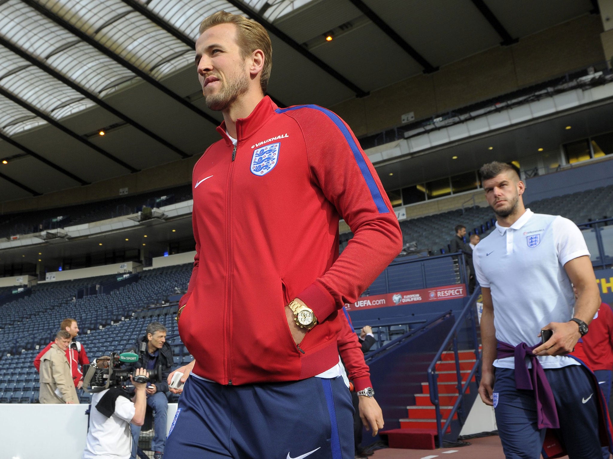 Harry Kane will lead the line against Scotland on Saturday