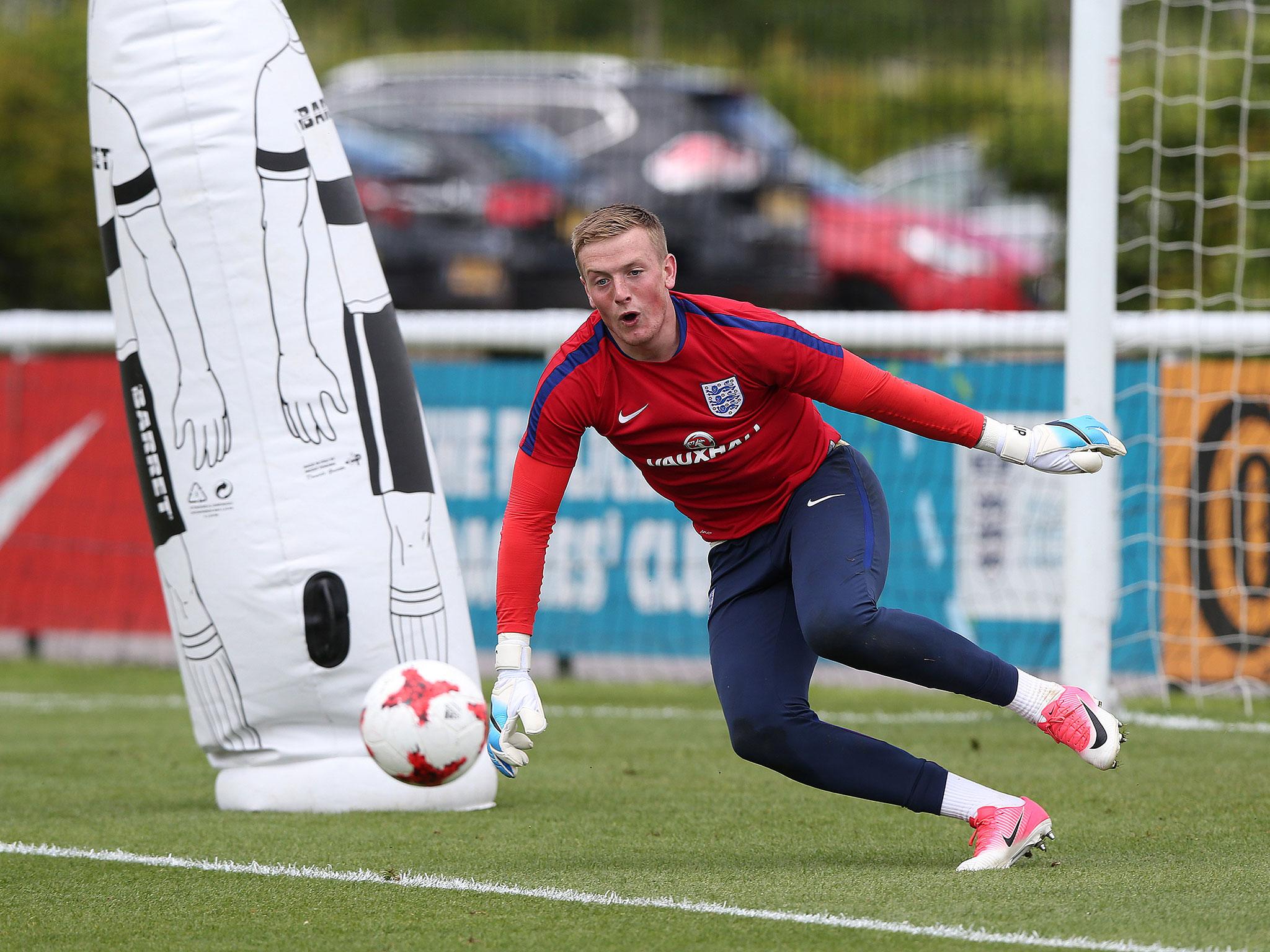 Jordan Pickford is set to become Everton's record signing