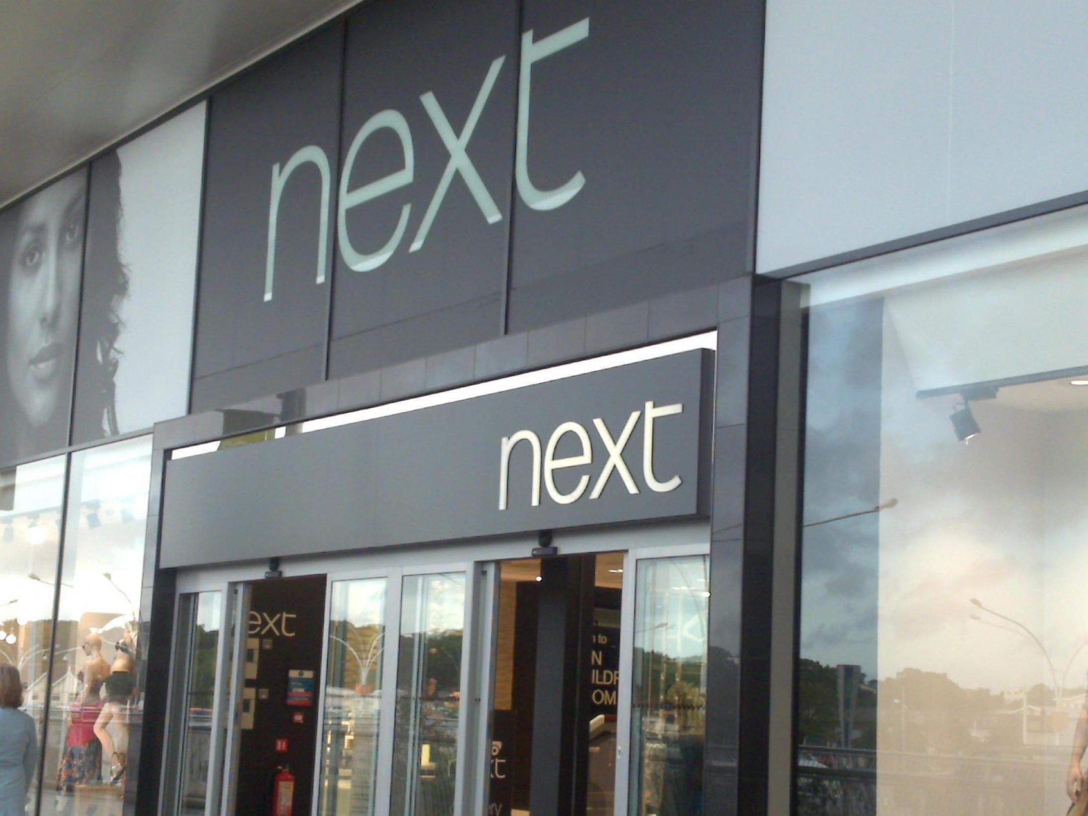Next reports sales rise over Christmas thanks to strong online
