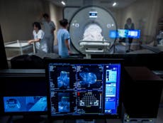 Radiologist working despite scandal ‘misses breast cancer’ in patient