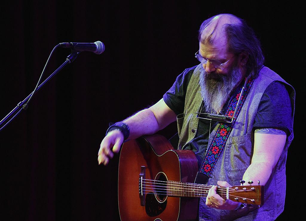 Steve Earle says the best music coming out of Nashville is by female artists