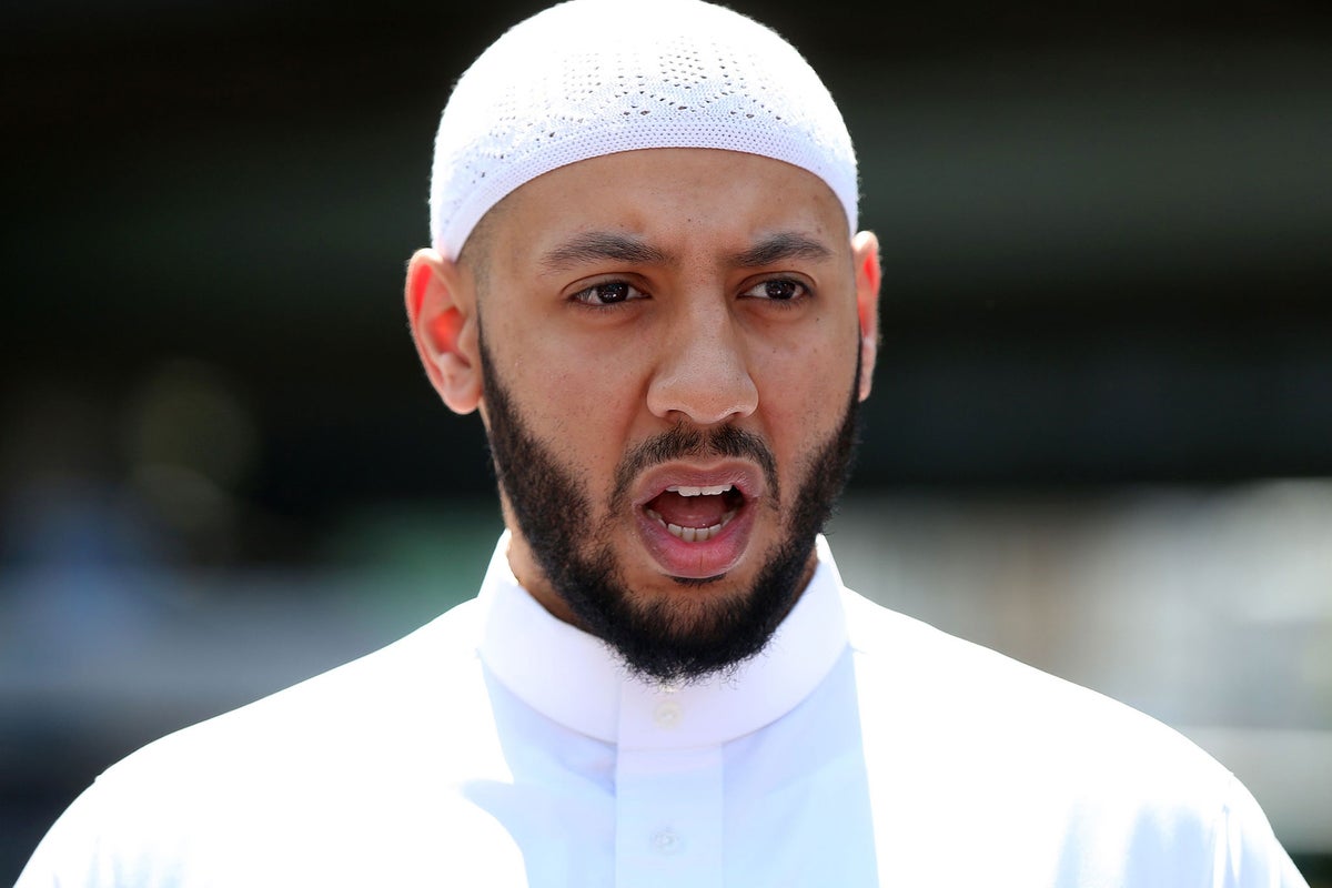 Finsbury Park Mosque attack: Hero imam who protected van suspect fought ...