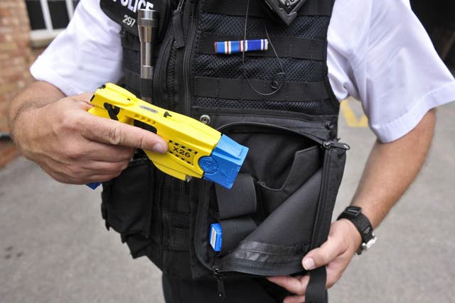 Britain's largest police force is to equip hundreds more officers with Tasers