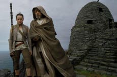 Mark Hamill explains exactly why Luke is in hiding in The Last Jedi