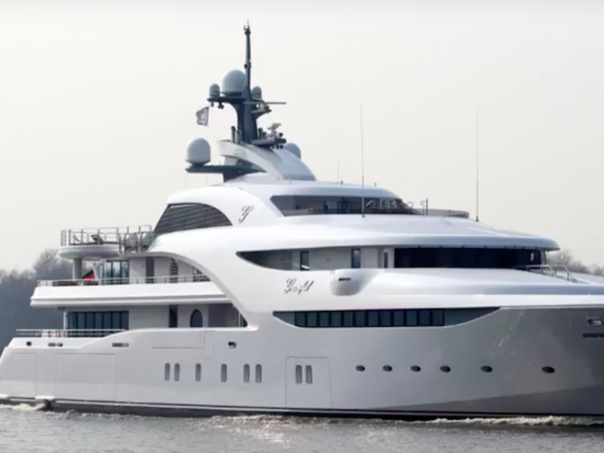 Russian oligarchs’ mega-yachts race towards safe havens as Ukraine sanctions loom 