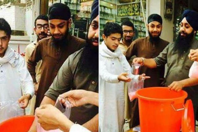 Sikh men helping Muslims during hot month of fasting