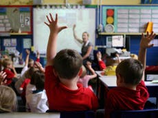 Half a million primary school children ‘taught in super-sized classes’