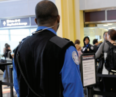 US announces plans to inspect books at airport security