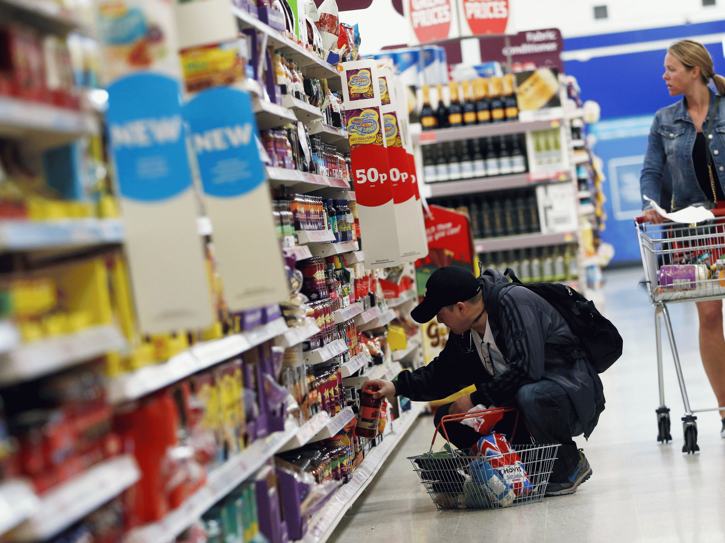 Retail sales growth plunges at fastest pace in over a year