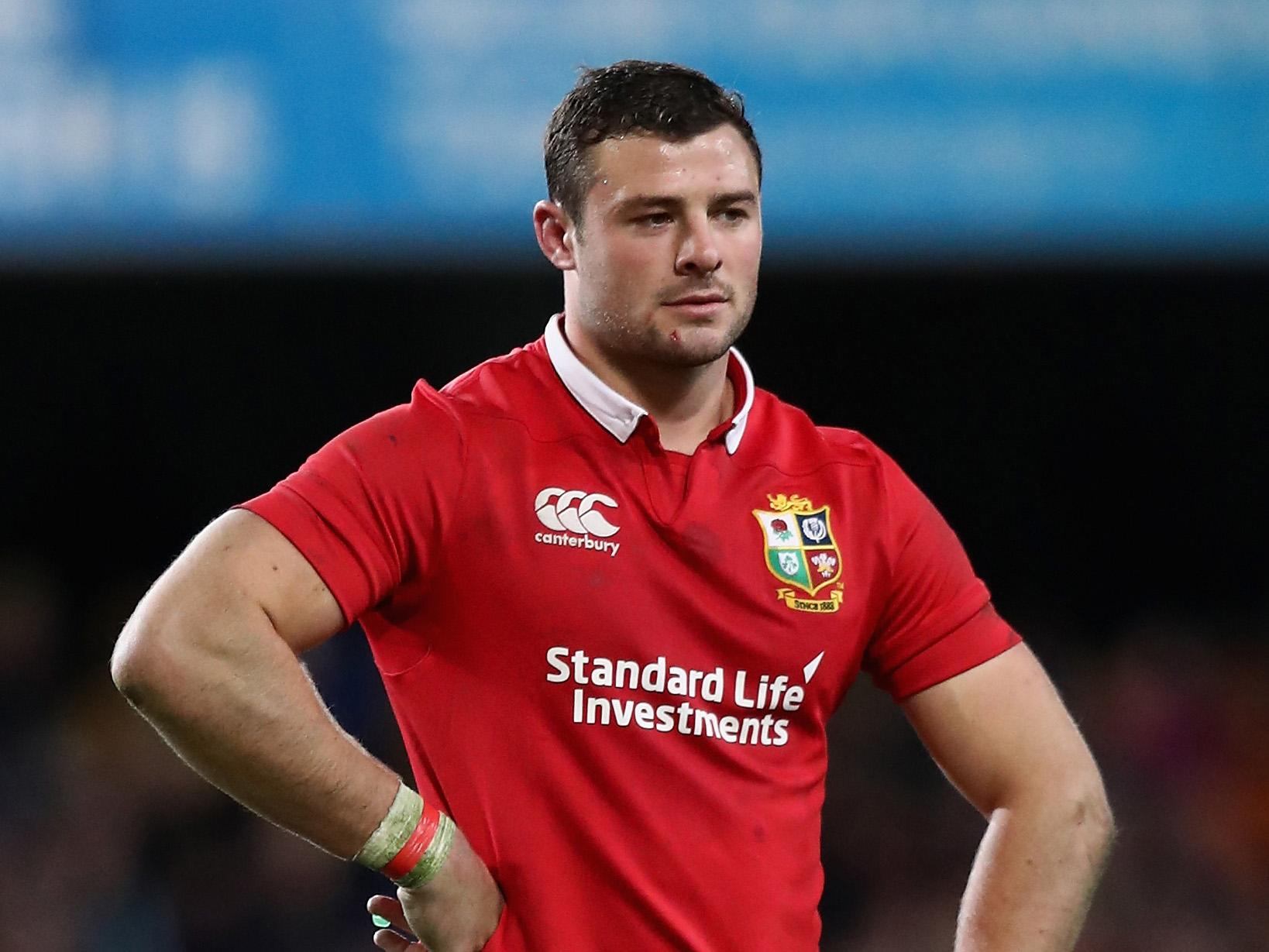 Henshaw faces four months out with a torn pectoral muscle