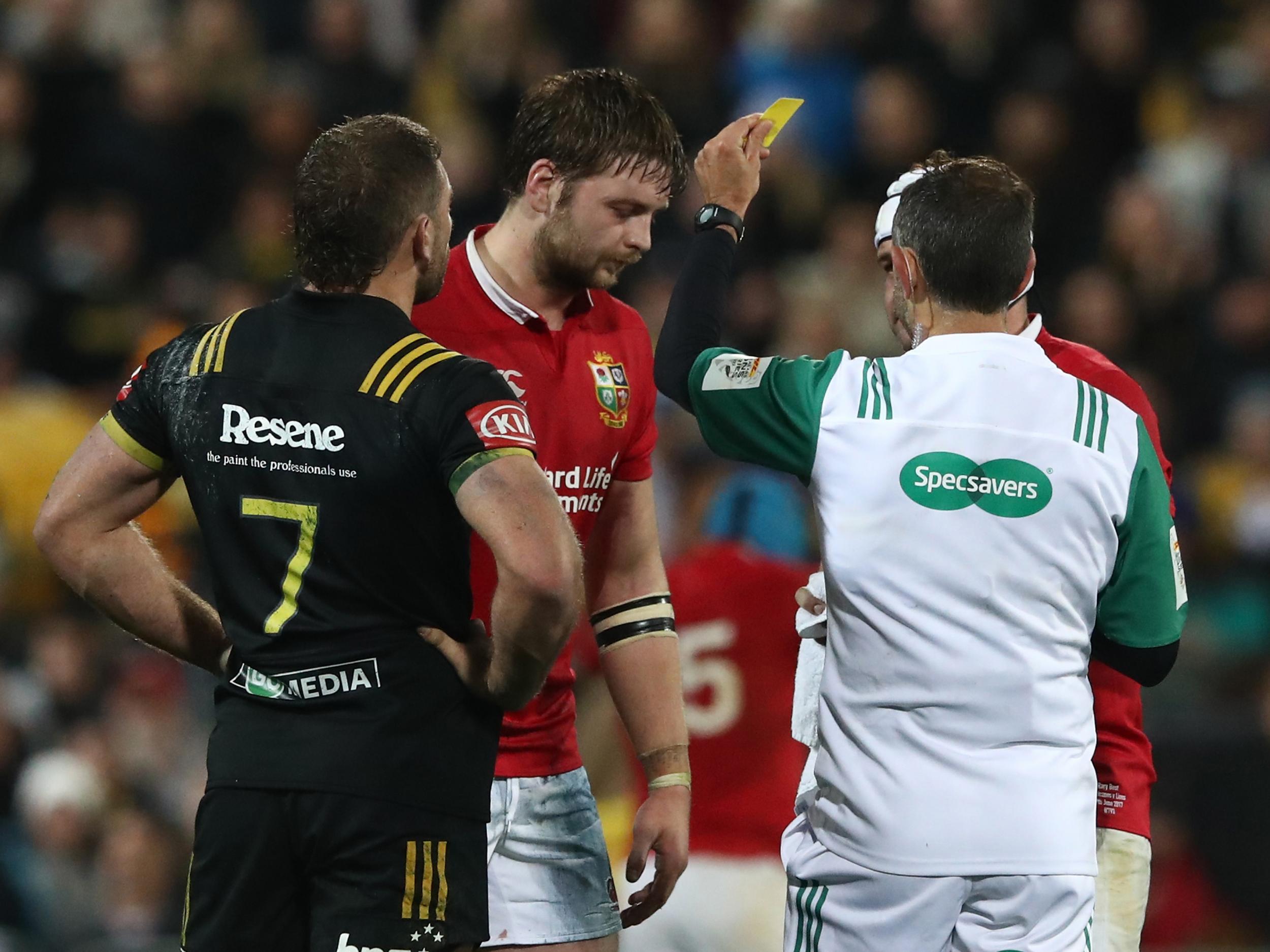 Iain Henderson looks to have suffered from being sin-binned in the draw with the Hurricanes