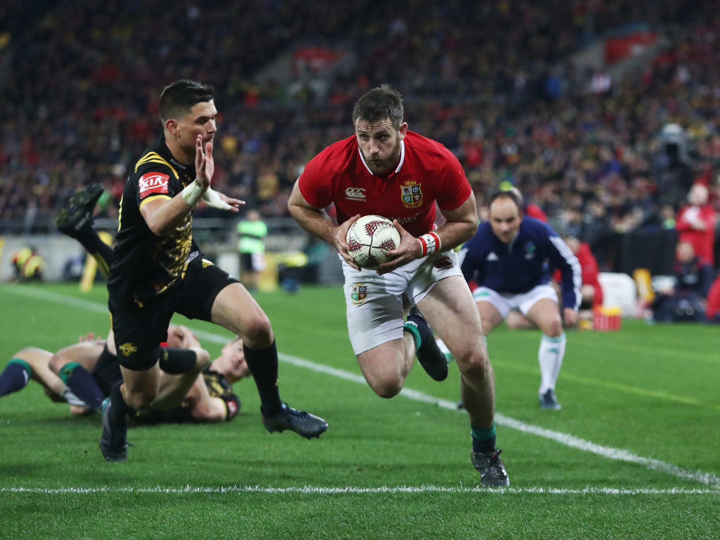 Seymour touched down twice and to become the top scorer on the Lions tour