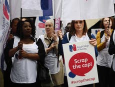 Nurses protest outside Department of Health over low pay