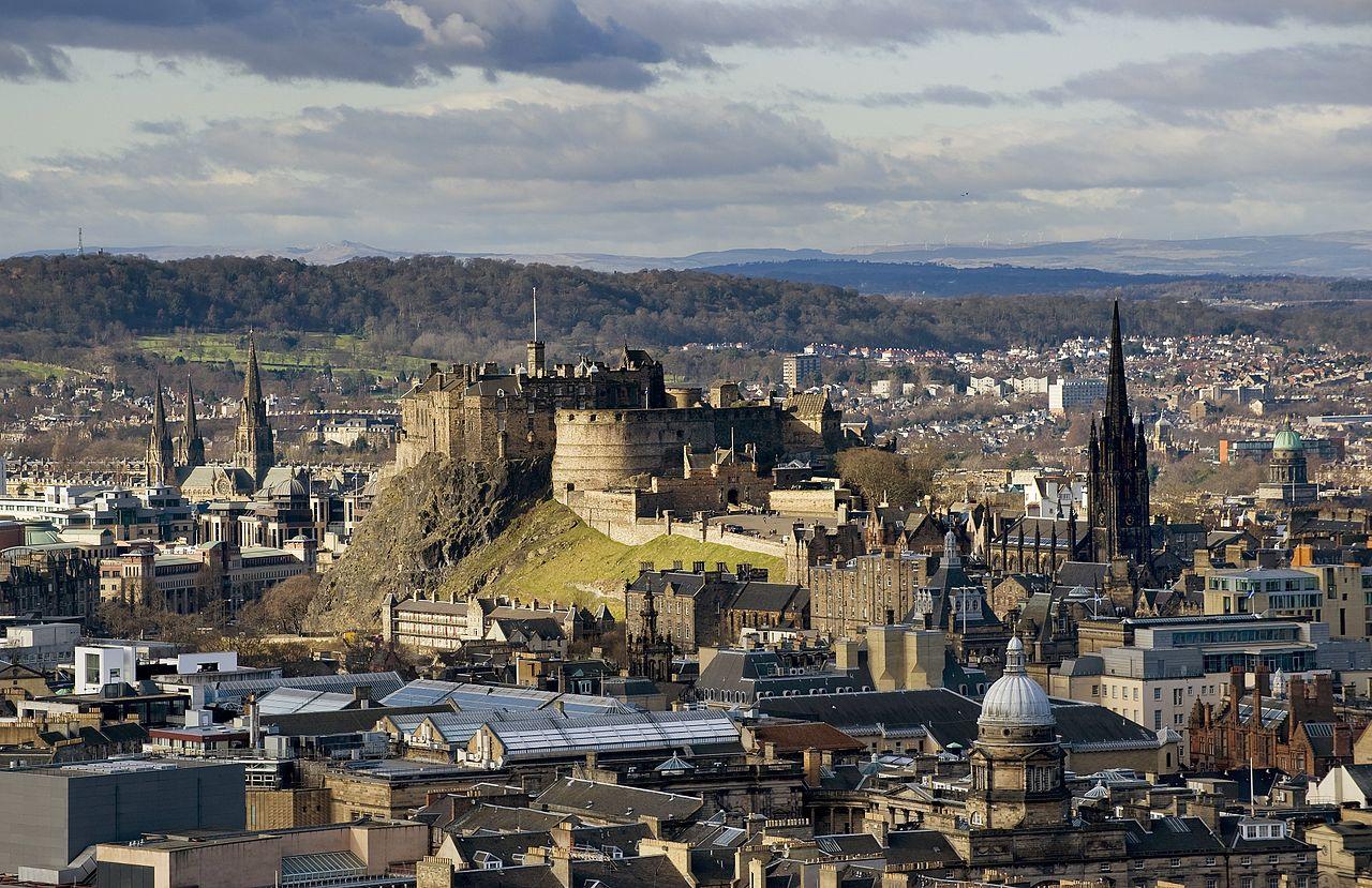 There’s more to Edinburgh than the castle, says Rankin, who tries to avoid using it in his novels