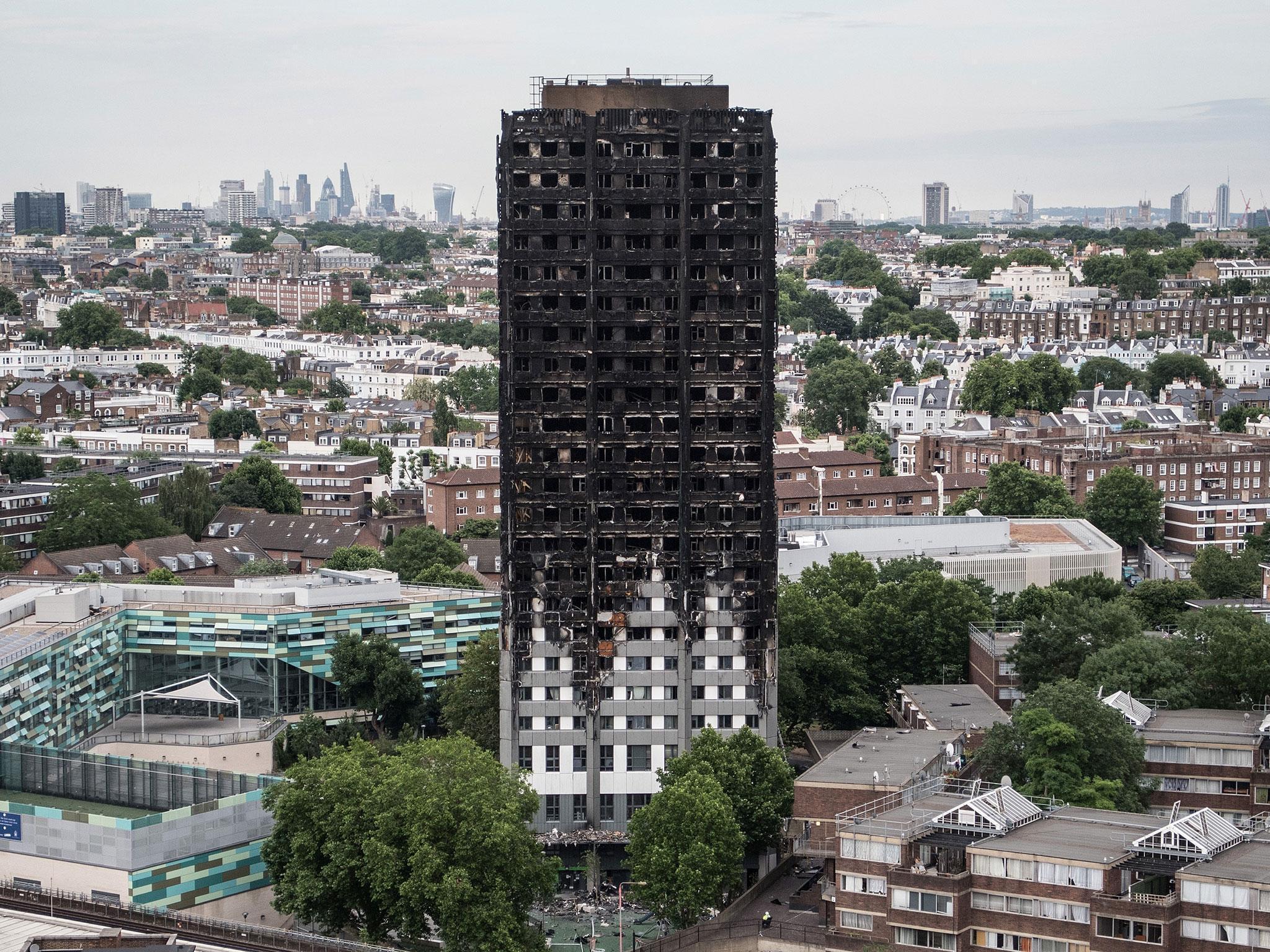 Ministers had blundered by testing only the core of the panels on high-rise blocks and not the insulation behind them, Lord Porter has said