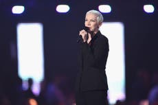 Annie Lennox shares cold email that sums up being a musician in 2017