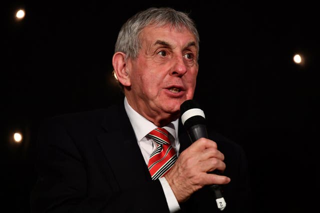 Ian McGeechan collapsed at the Westpac Stadium ahead of the second Test between the Lions and All Blacks