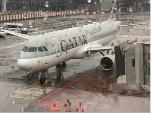 Change gear: a Qatar Airways Airbus A320 in Brussels, preparing to fly to Heathrow for British Airways