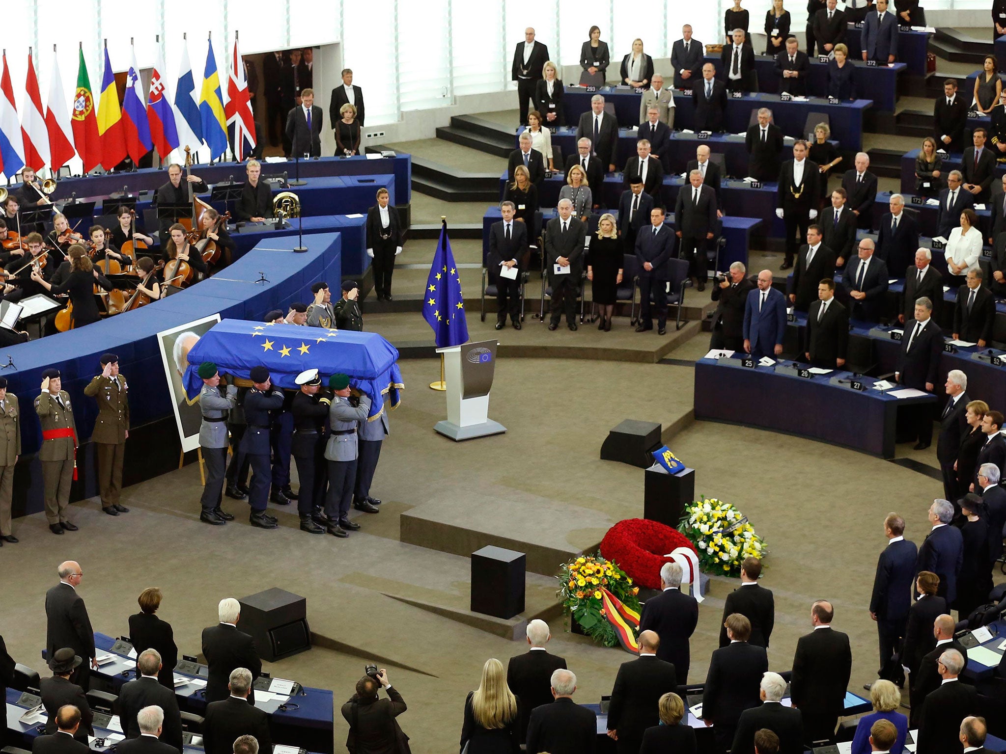 German soldiers carry the coffin of late former Chancellor Helmut Kohl during of a memorial ceremony at the European Parliament in Strasbourg on 1 July