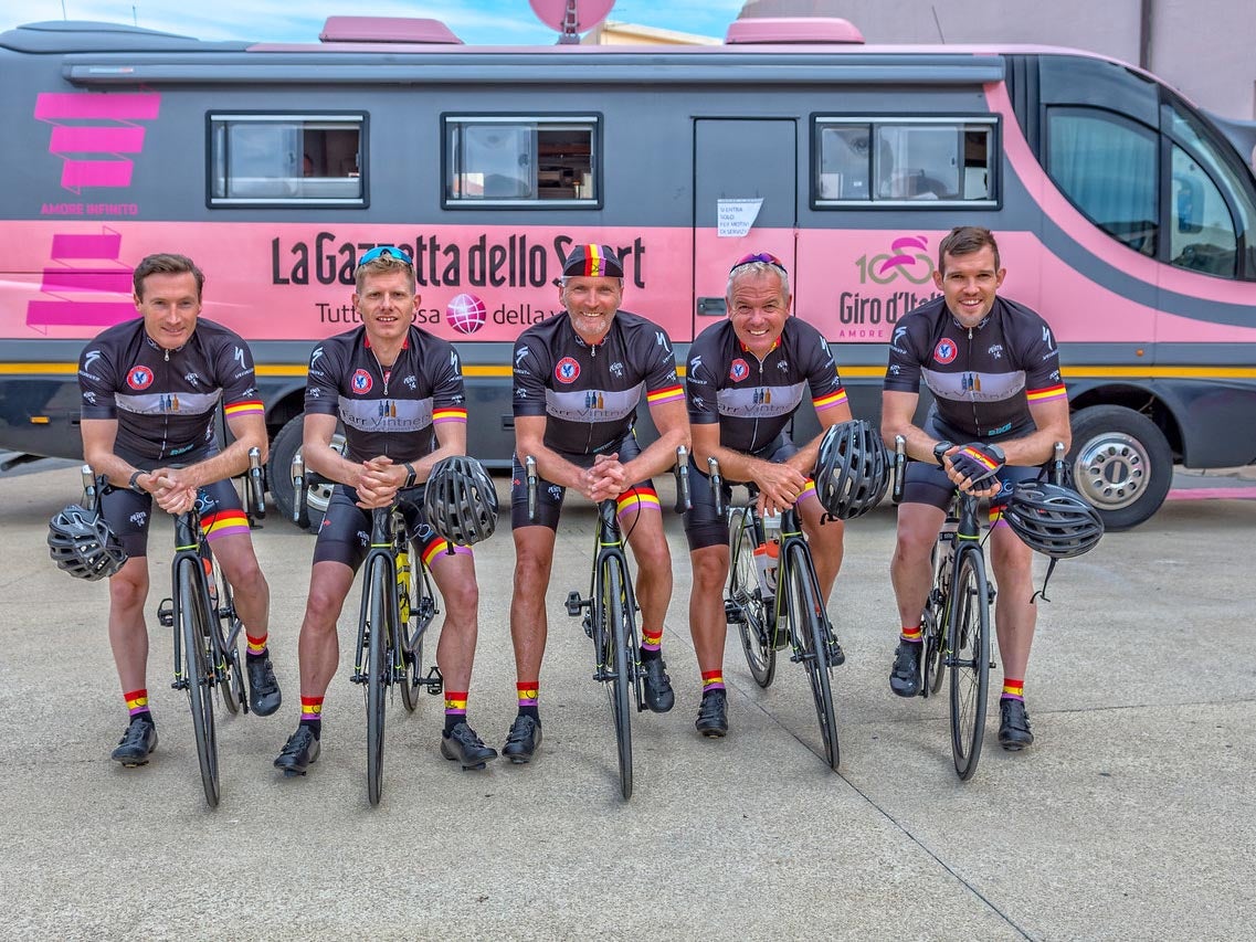 Left to right: 3TC riders Doug McKinnon, Marcus Leach, James Maltin, Geoff Thomas and Hayden Groves