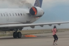 United Airlines plane catches fire after landing at Denver