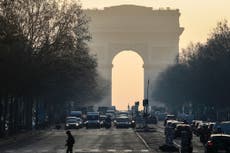 France will 'ban all petrol and diesel vehicles by 2040'