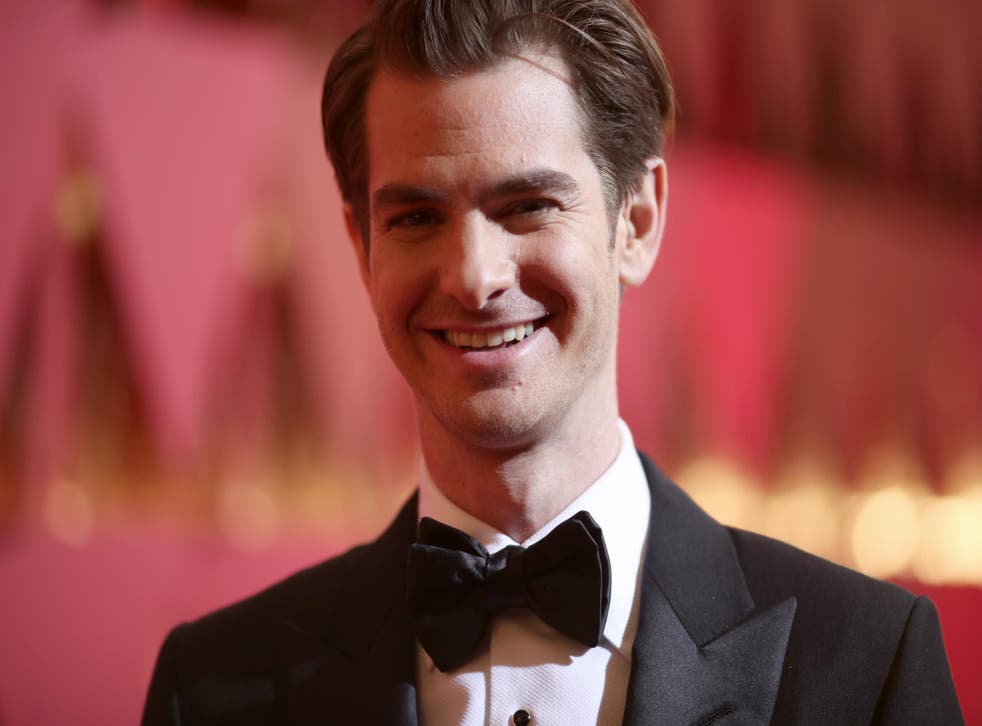 Andrew Garfield at the 2017 Oscars