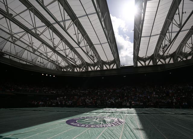 The decision was taken to shut Centre Court's roof